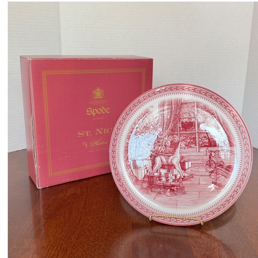 Spode St. Nick Salad Plates Set of 4 Red White England Williams Sonoma Excellent